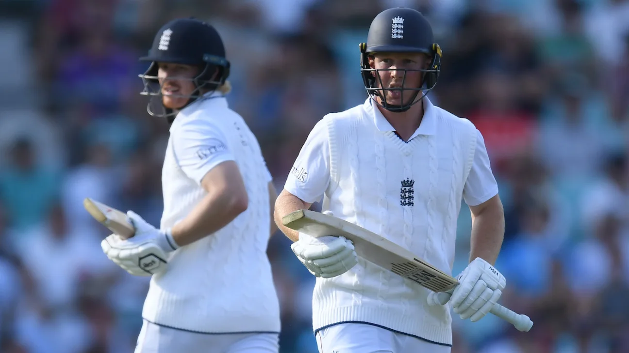 Ben Stokes ve Jos Atkinson, yazılı uyarıların ardından İngiltere kadrosuna geri dönüyor. Sonny Baker ve James Rowe düştü