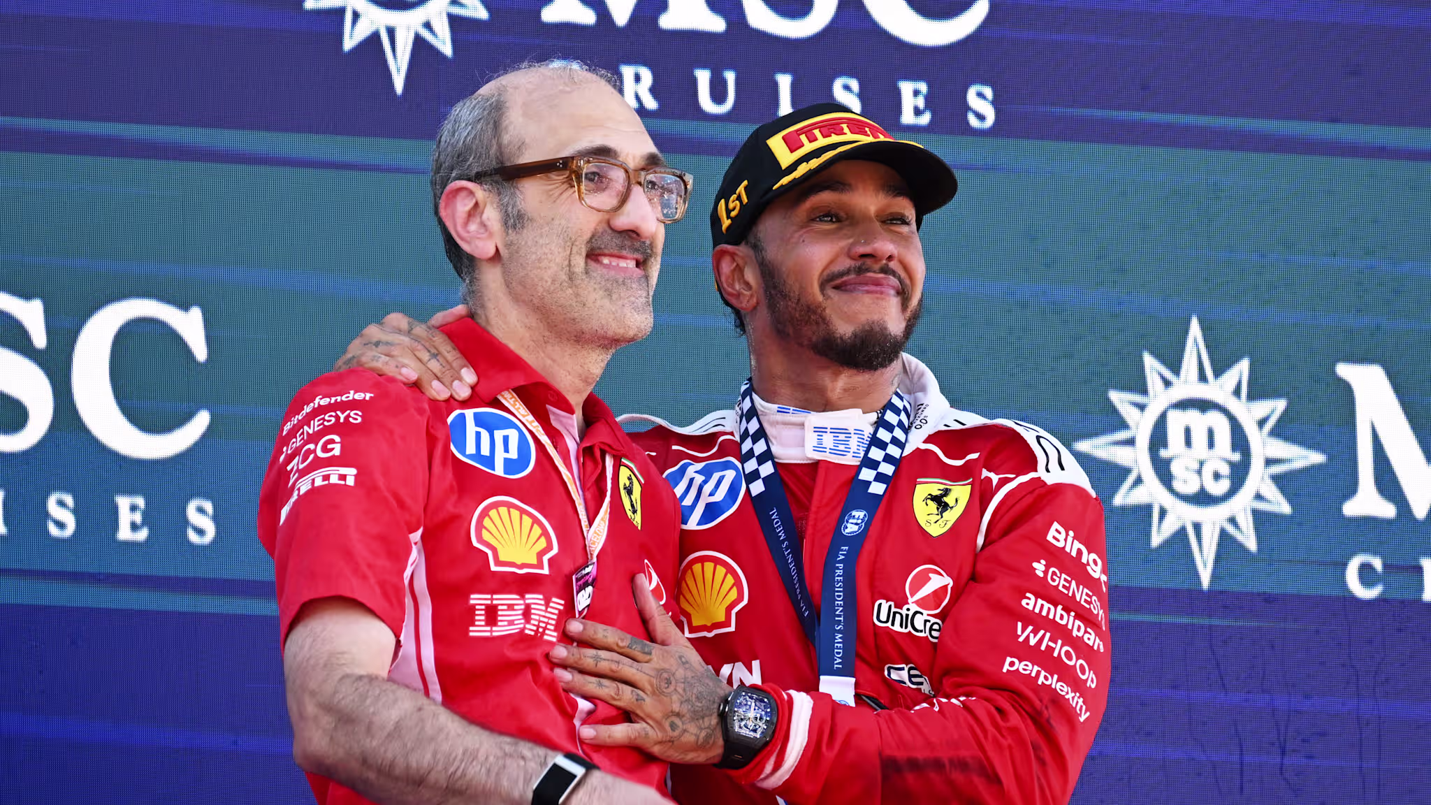 Sainz%20Albon%20header%20Barca.png