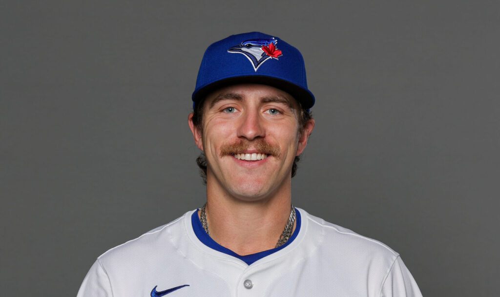 Blue Jays, Chad Dallas ve Outright Tanner Andrews'u seçti