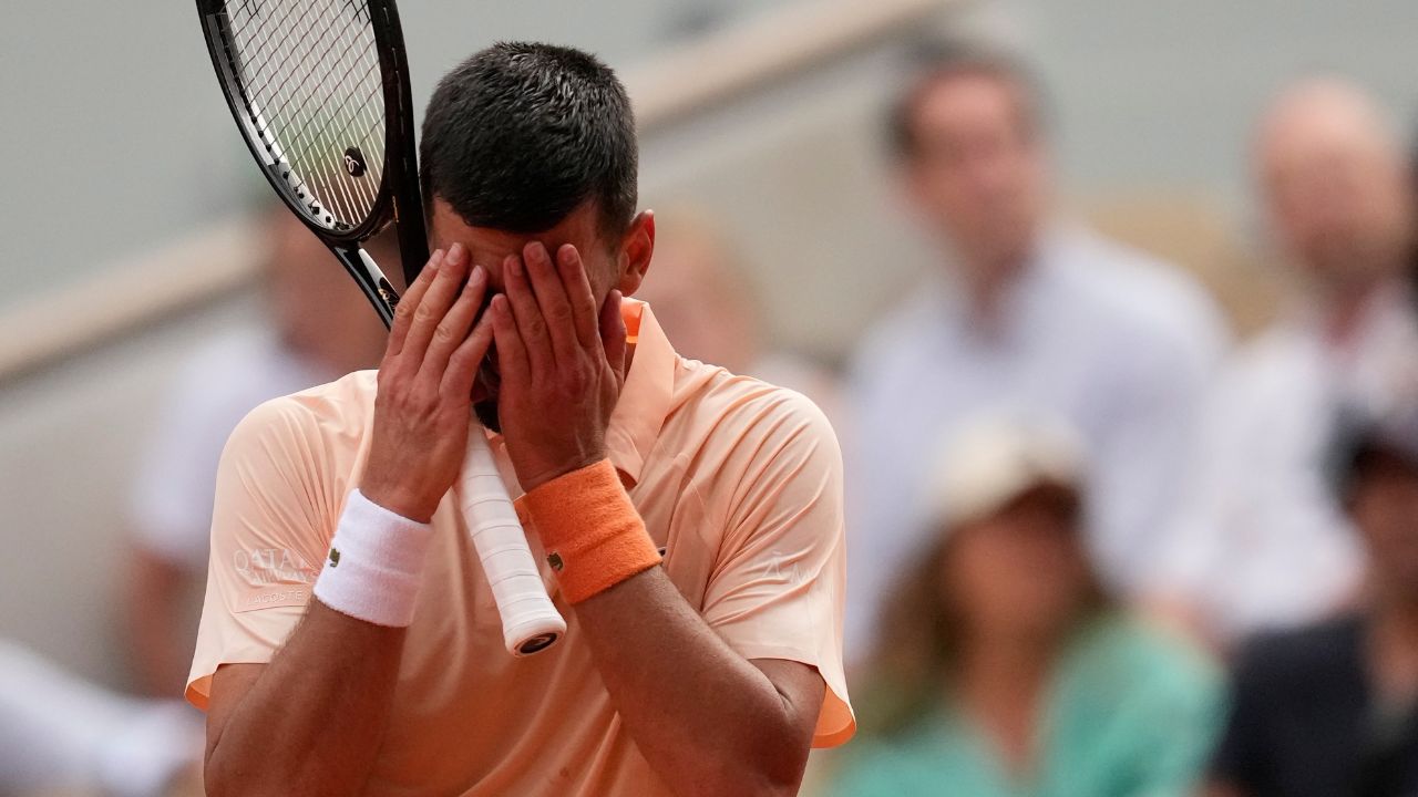 Djokovic, Fransa Açık'ta üçüncü turda Fonseca'yı eledi