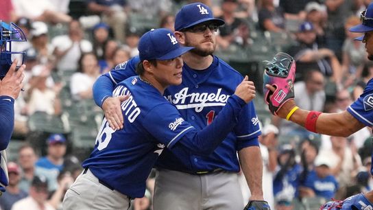 Dodgers, White Sox'u geçerken Yamamoto tarihle flört ediyor