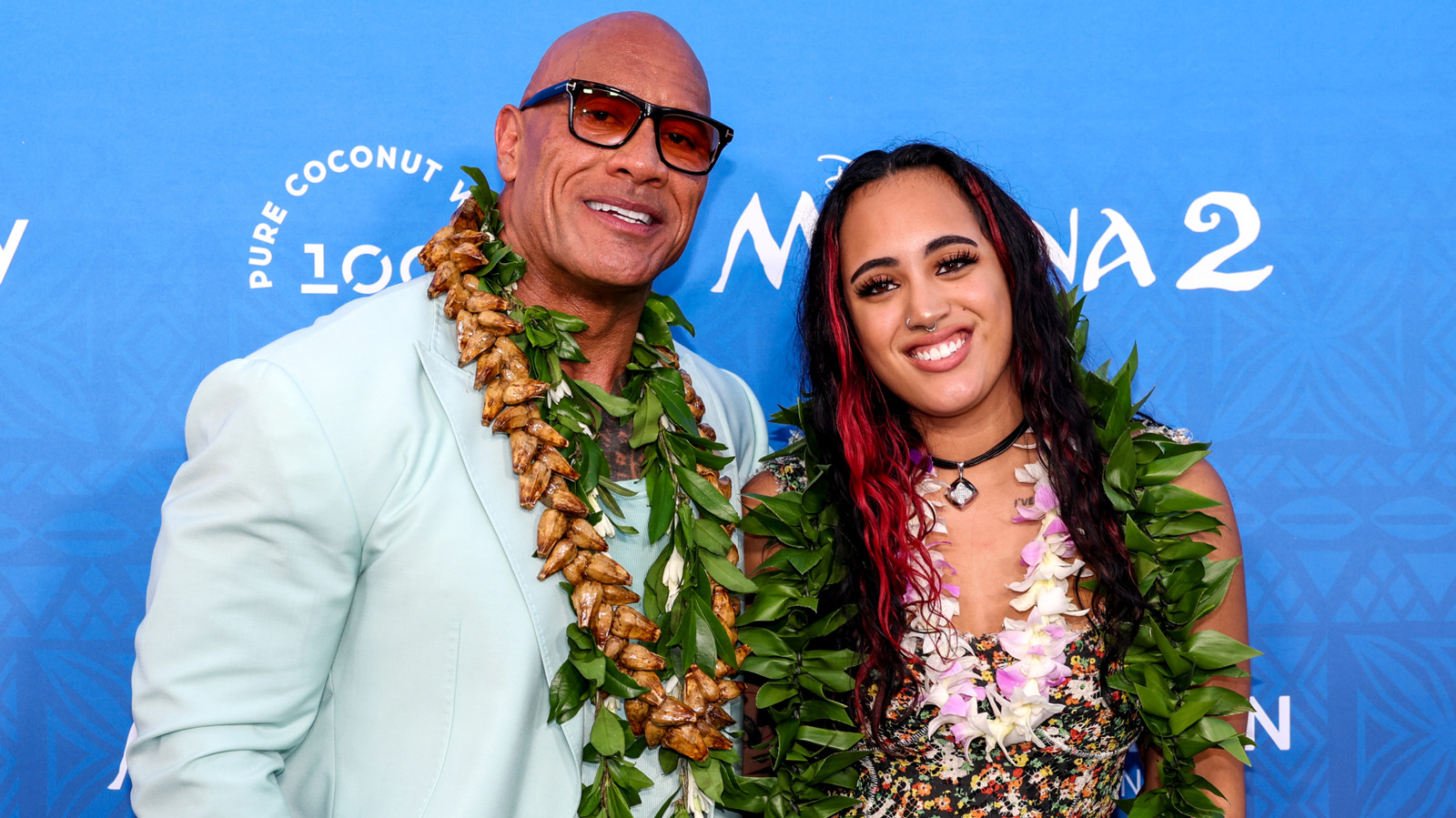 Eski WWE yıldızı Simone Johnson, The Rock'ın başarısında annesinin (ve patronunun) büyük bir rol oynadığını söyledi
