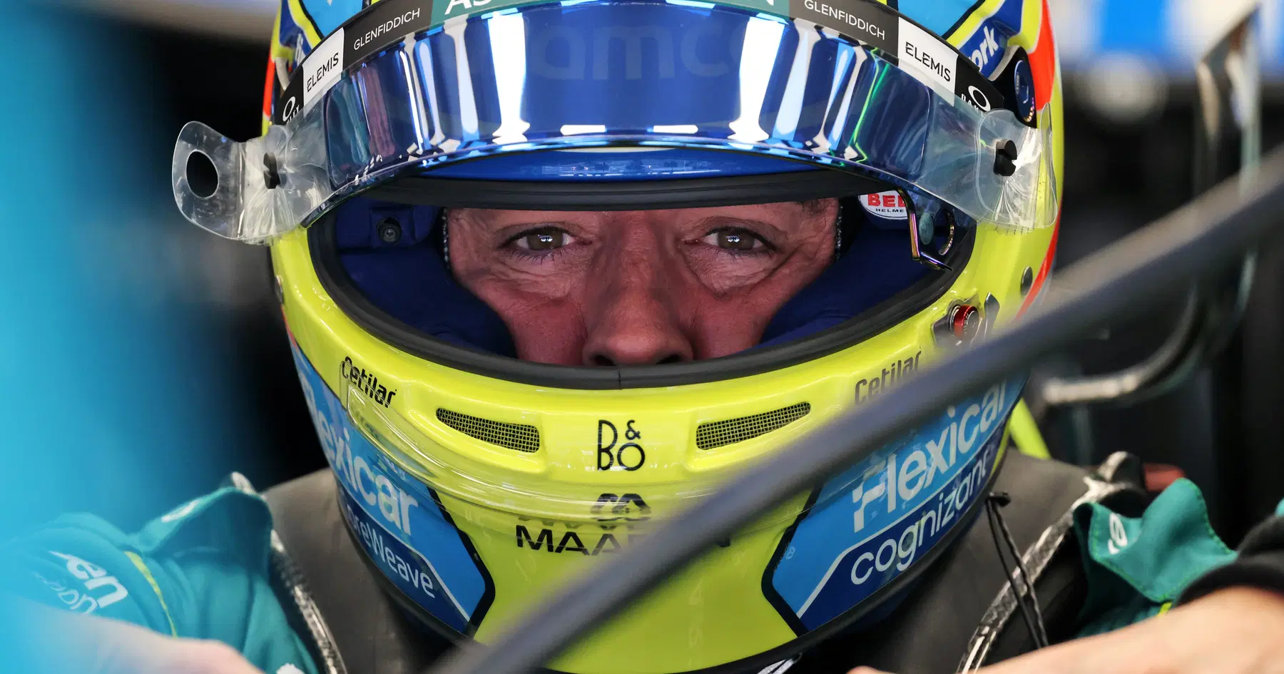 Fernando Alonso, Max Verstappen'in yeni hükmü ortaya çıkarken Adrian Newey'nin konuştuğunu açıkladı - RacingNews365 incelemesi