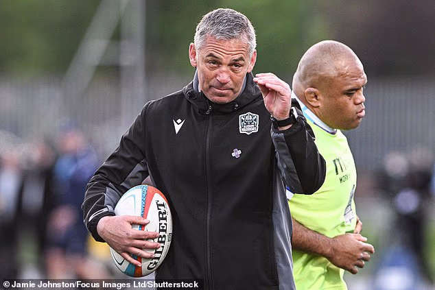 Glasgow Warriors menajeri Franco Smith, takımına geriye bakmama talimatı verdi