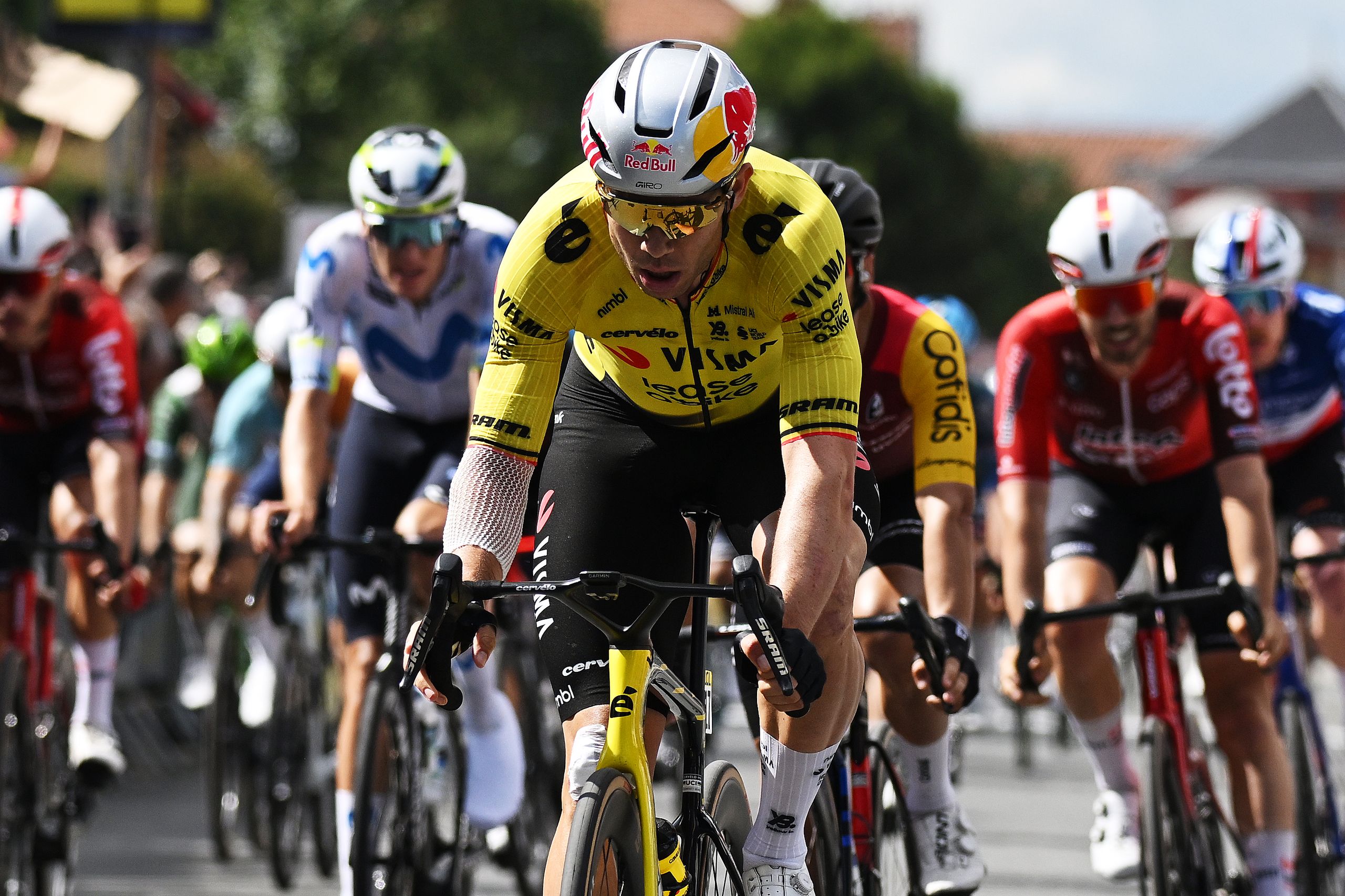 "Hala çok gelişmem gerekiyor" - Wout van Aert, Sprint kaybının yaklaştığı yönündeki olumlu işaretlere rağmen Tour de France öncesi formu konusunda gerçekçi