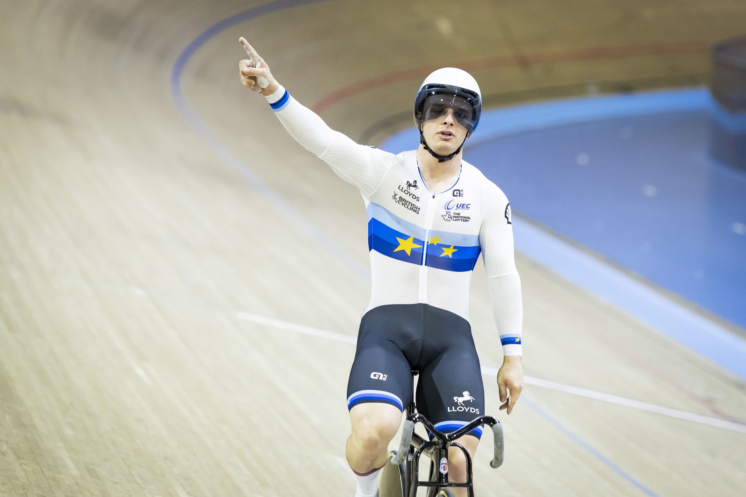“İkinci İngiliz Milletler Topluluğu Oyunlarında İngiltere'yi ilk kez temsil etmekten gurur duyuyorum” - Eski Avustralya atletizm şampiyonu Matthew Richardson, Glasgow'da eski takım arkadaşlarıyla savaşmaya hazır