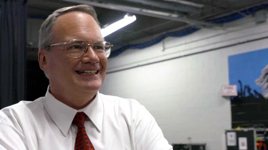 Jim Cornette, WWF yüzüğünün tasarımının değiştirilmesine yardım ettiğini açıkladı