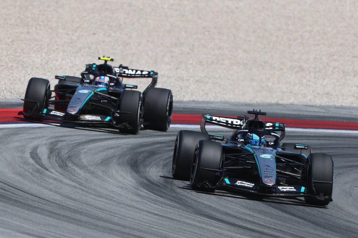 Mercedes, son Formula 1 yarışlarındaki maliyetli DNF'lerin ardından sonuçlarını açıkladı