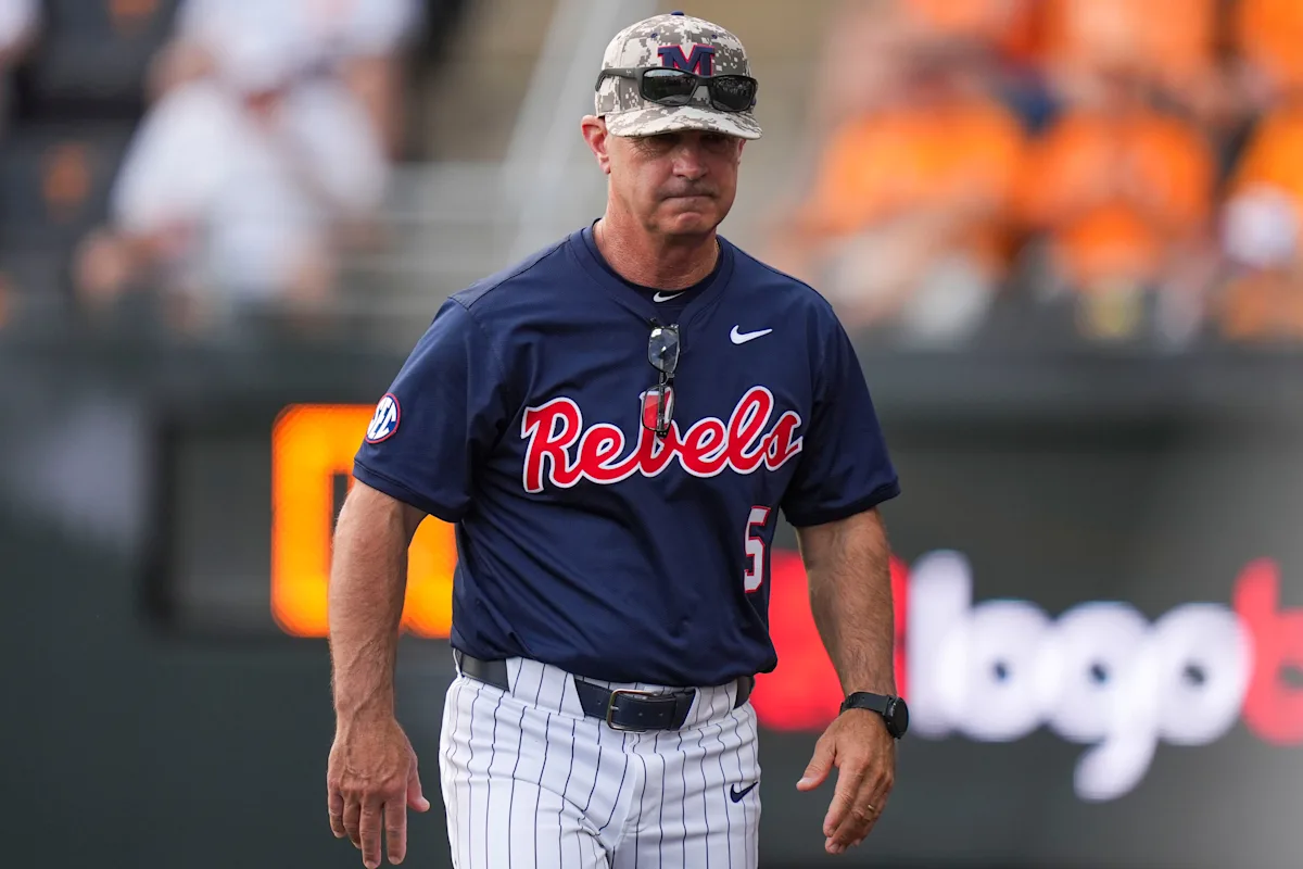 Mike Bianco'nun 2027 Kadrosu için Ole Miss Beyzbol Transfer Portalı Takipçisi