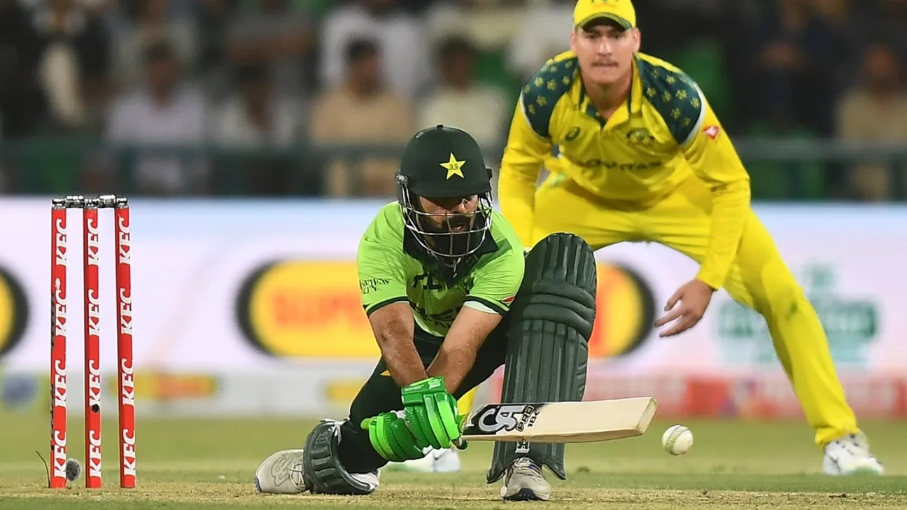 Pak vs Aus 2026 - 'Çok yönlü vurucu' Shadab Khan, zayıf bowling getirilerine rağmen değerini kanıtlıyor