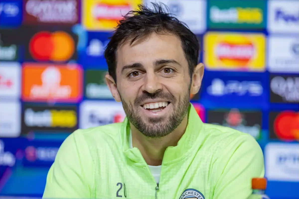 Real Madrid ve Jose Mourinho, Bernardo Silva'yı bedelsiz transfer etmek için kapsamlı bir anlaşmaya vardı.