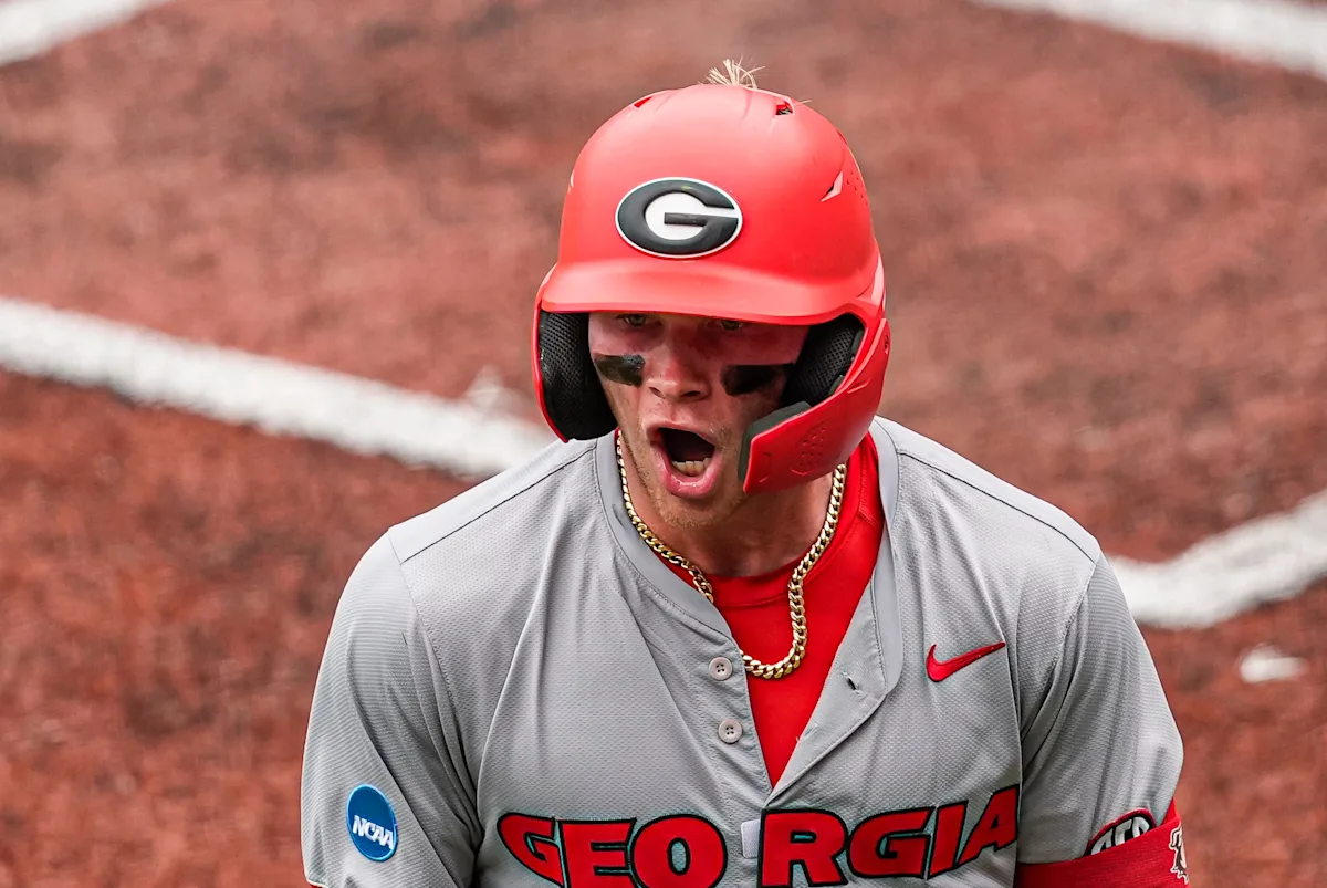 SEC beyzbolu 2026 College World Series'e beş takımla nasıl rekor kırdı?