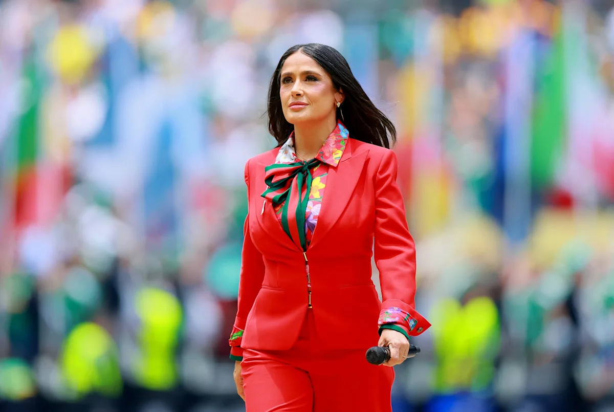 Salma Hayek, Shakira ve daha fazla yıldız Meksika'daki 2026 Dünya Kupası'nın açılışını yaptı