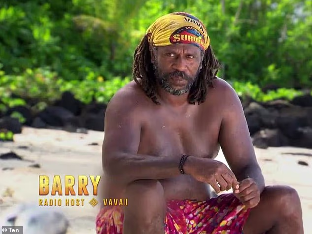 Eski Wallaby ve Survivor yıldızı Barry Lea (2016'da Survivor'daki görevi sırasında fotoğraflandı), çok sayıda aile içi şiddet ve müdahale iddiası nedeniyle Brisbane mahkemesinde göründükten sonra kefaletle serbest bırakıldı.