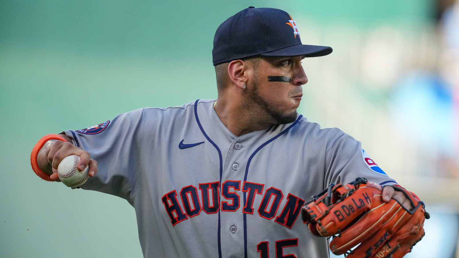 Üç Houston Astros oyuncusu son teslim tarihine kadar hareket edebilir